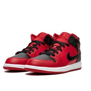 Jordan 1 Mid PS “Reverse Bred”